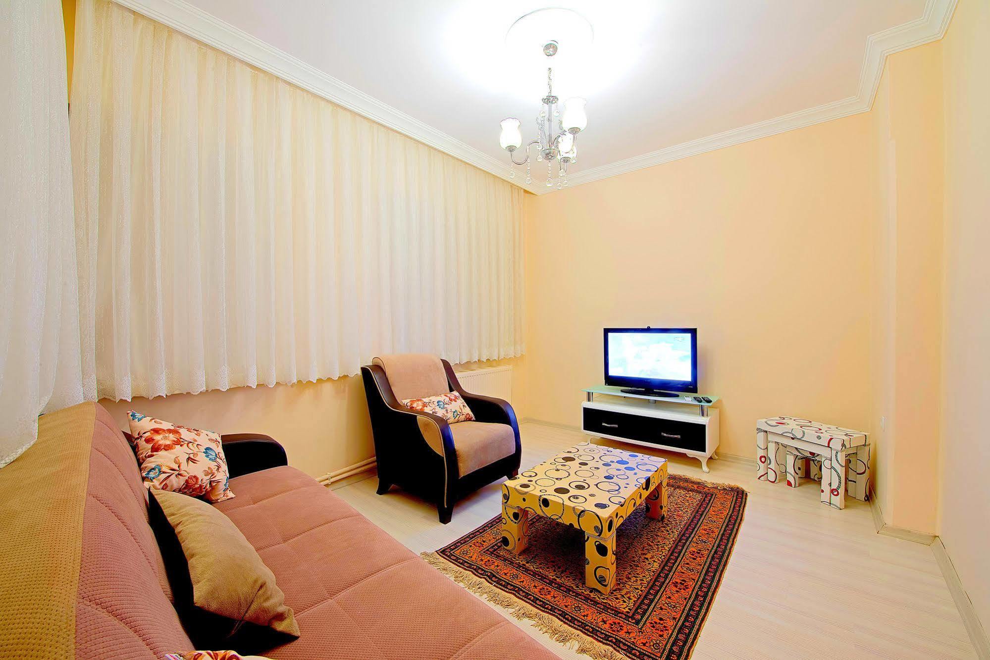 Efe Apart Hotel Istanboel Buitenkant foto